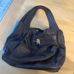 Elegant Black Leather Women's Bag